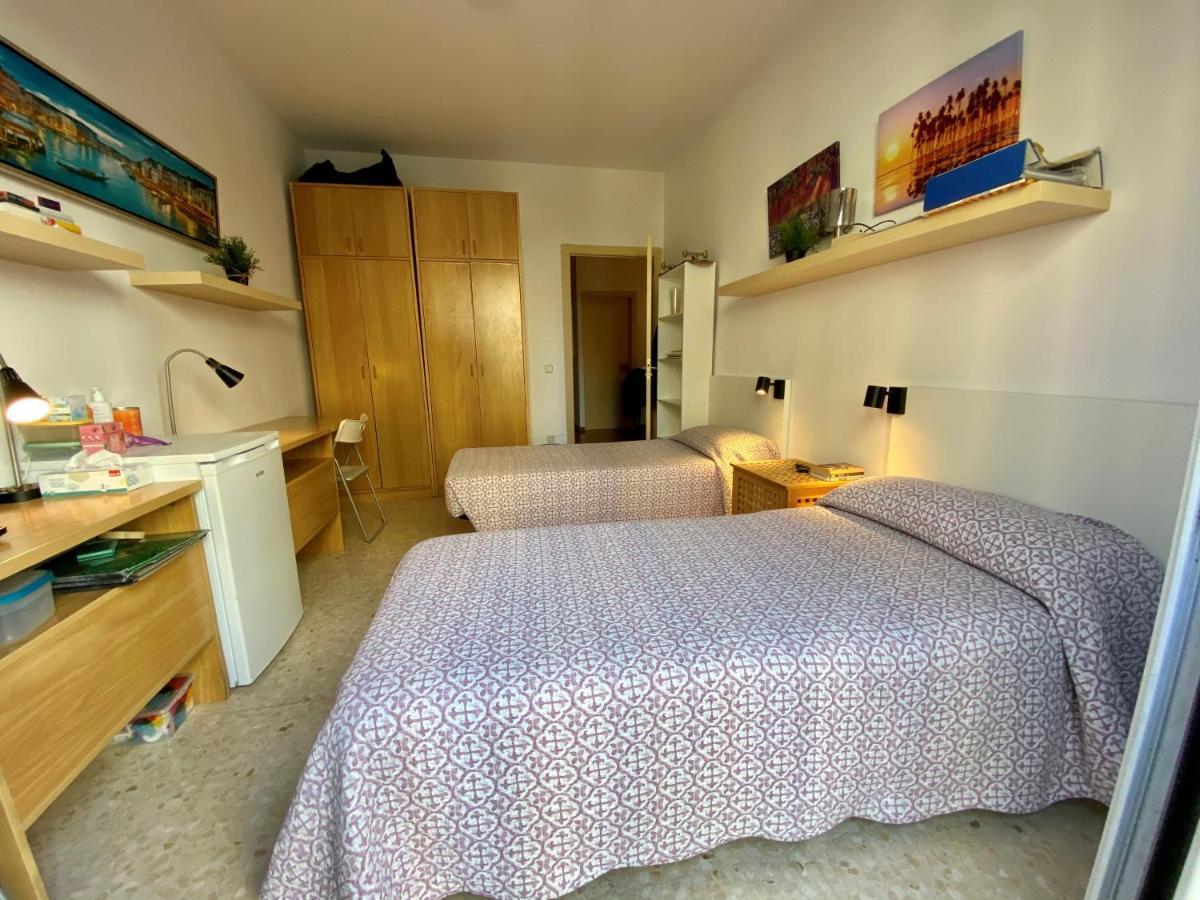 Barcelona Housing Recommend For Students Apartamento Exterior foto